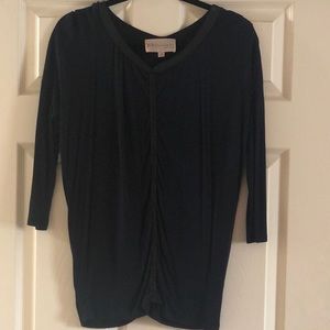 Quarter length sleeve shirt